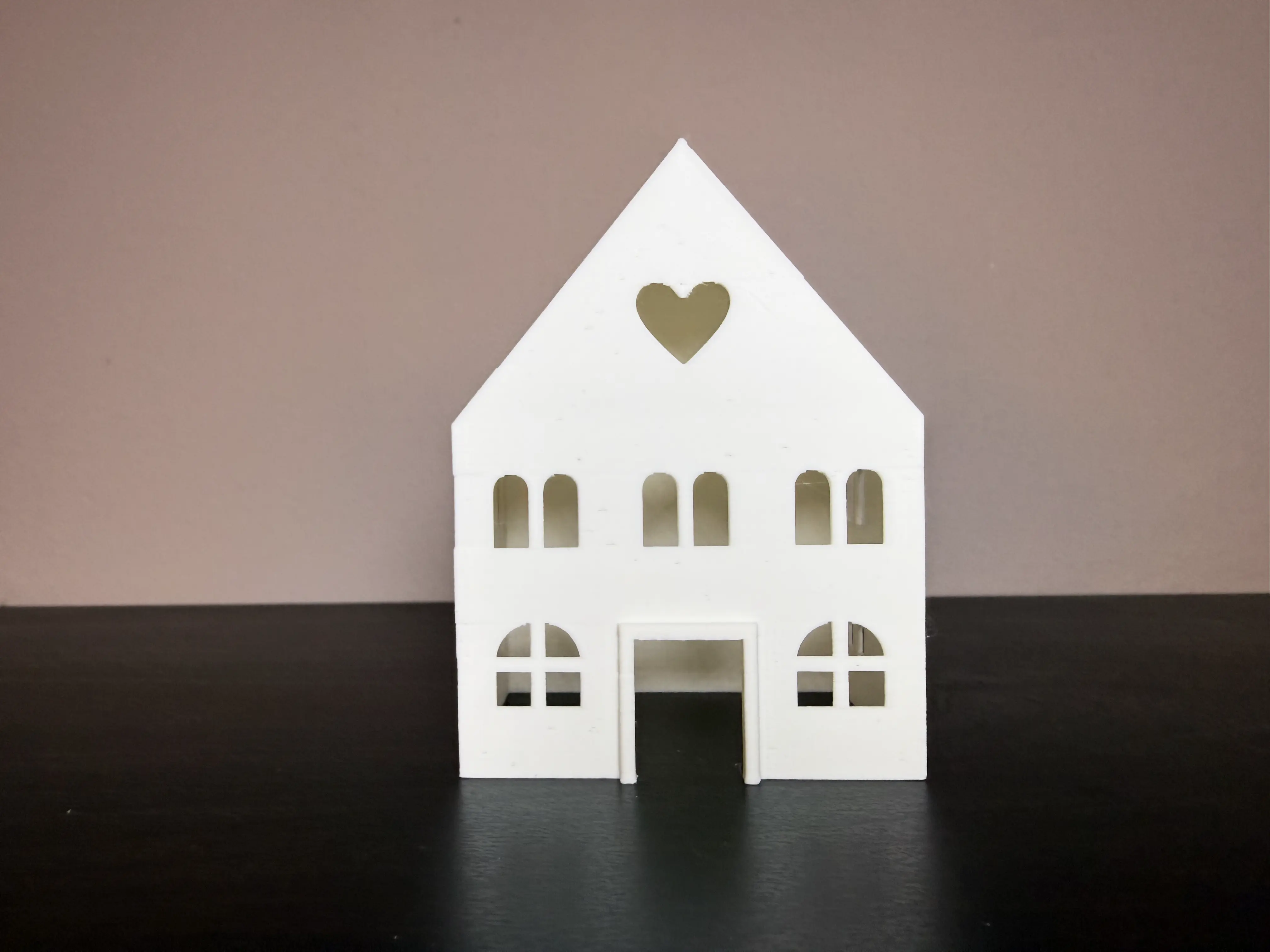 Teelicht Herzhaus Hell